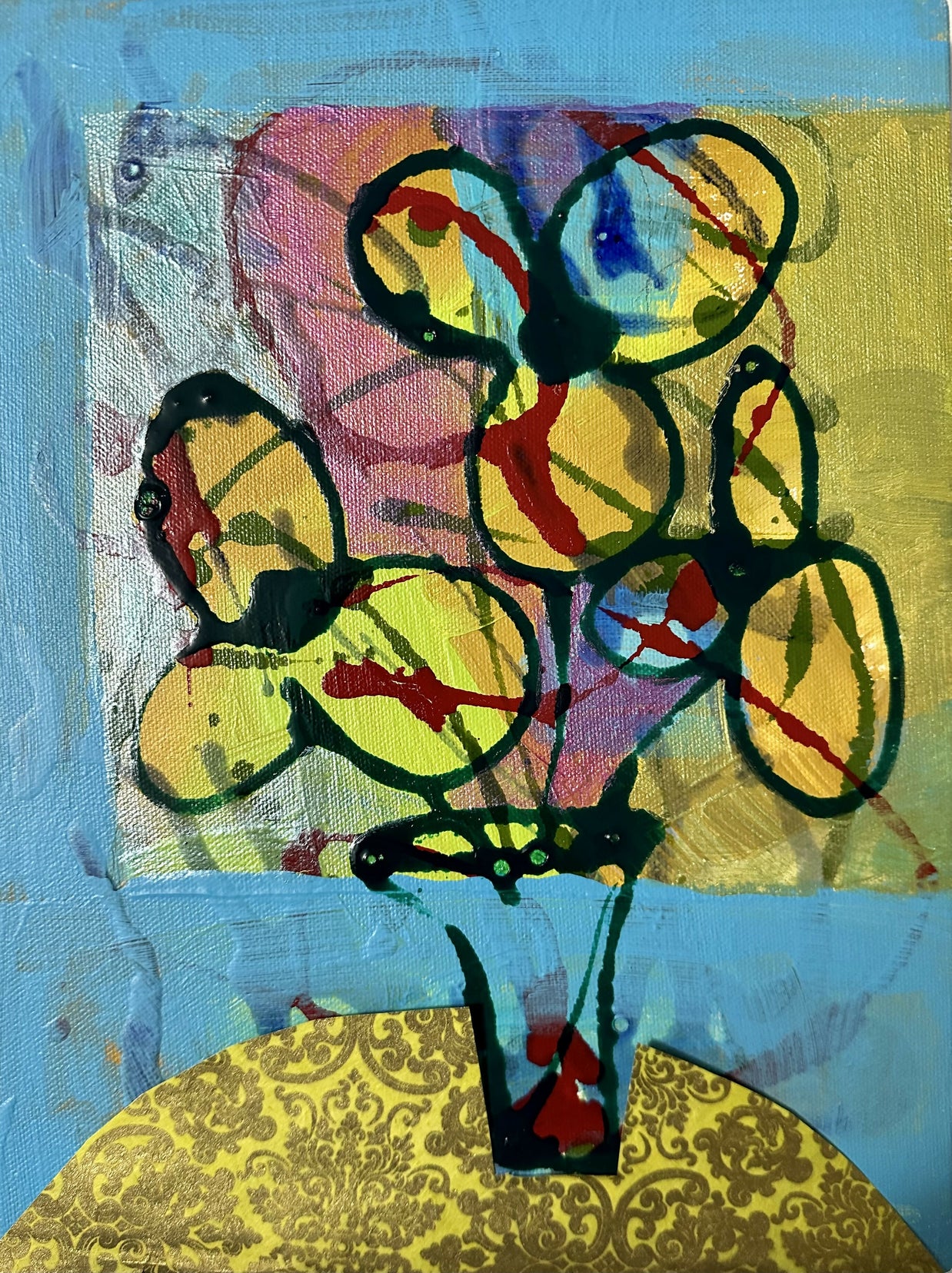 table with flowers