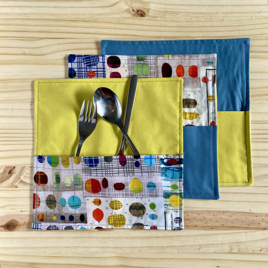 Lunch Box Napkin Set in Peekaboo