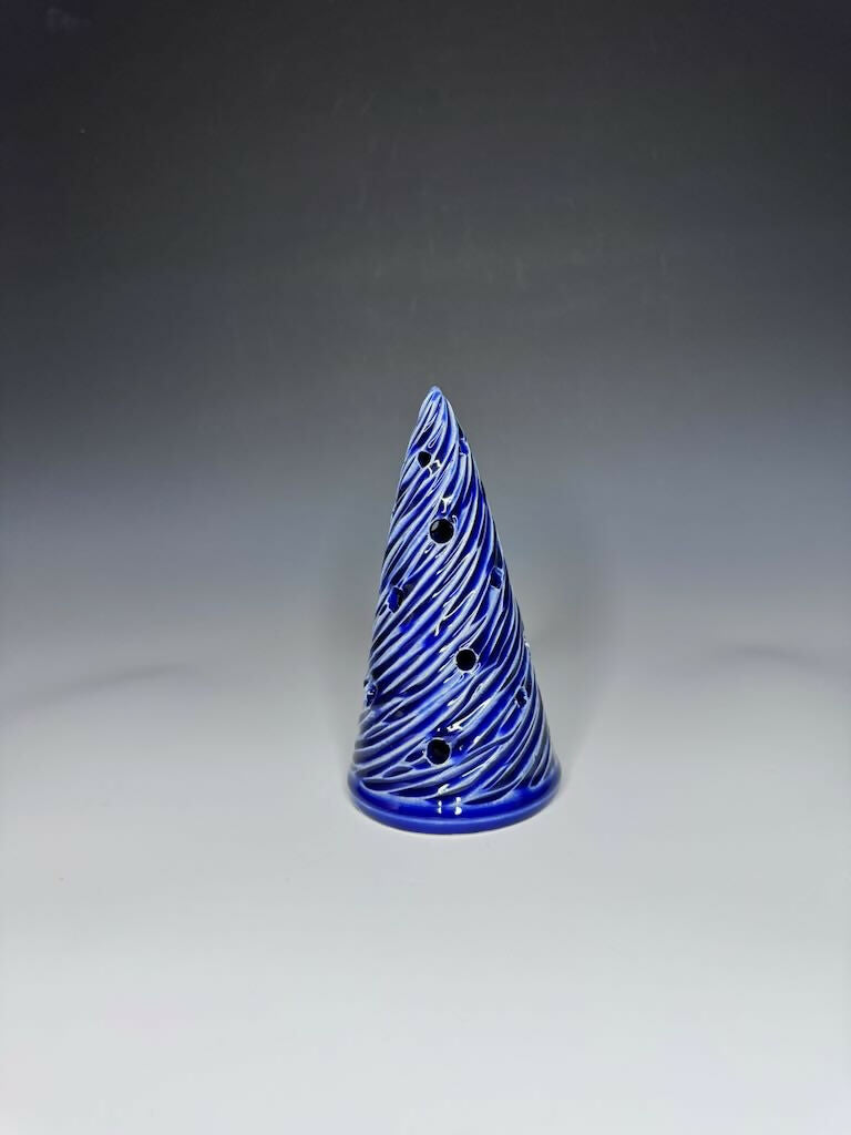 Blue Xmas Tree Luminary 4