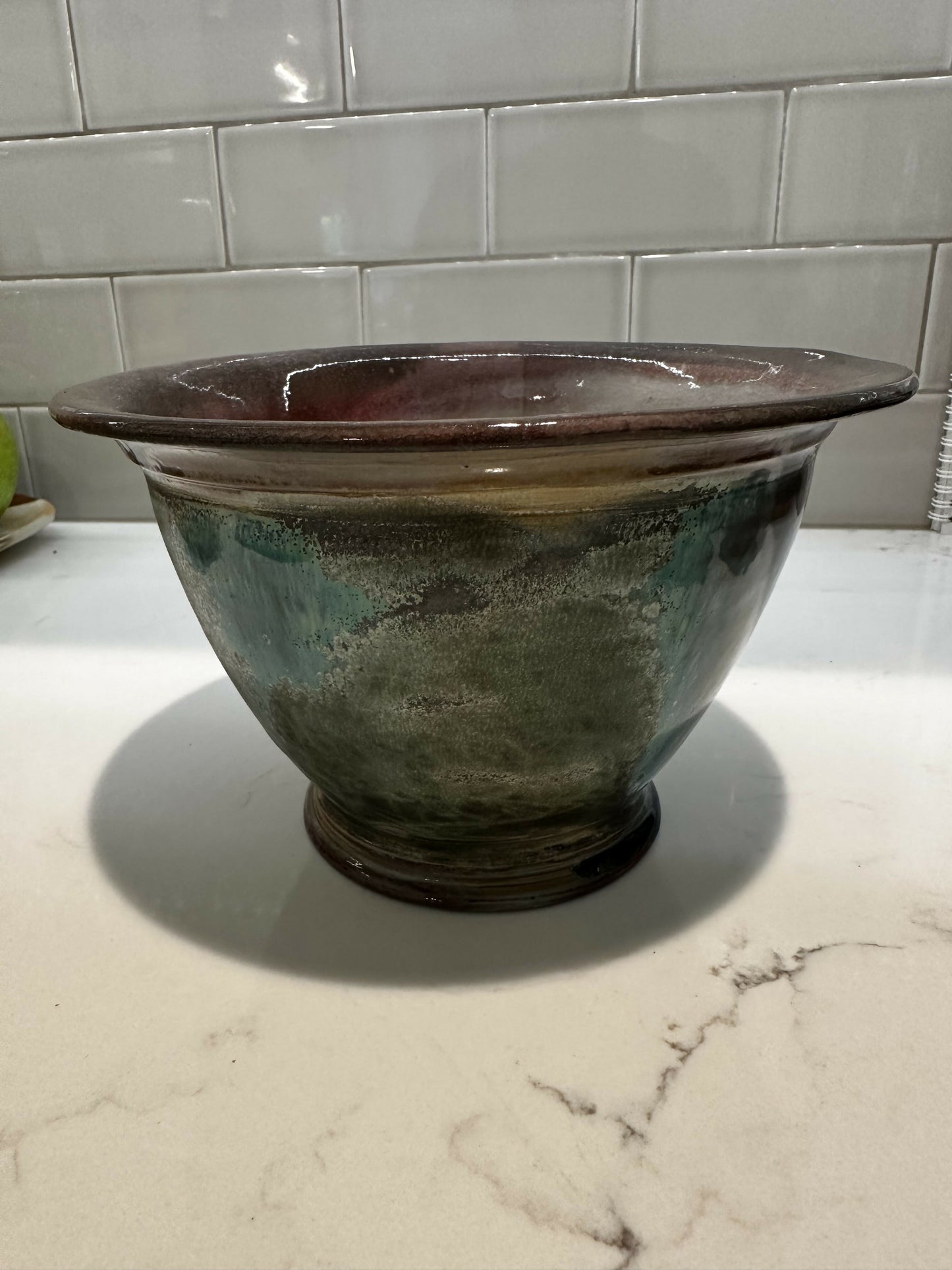 Medium colorful Bowl with lip