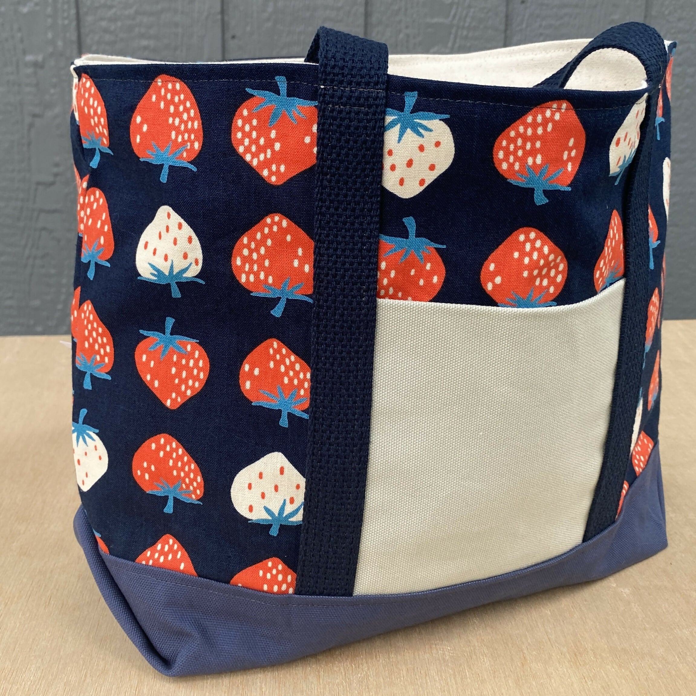 Tiny Tote in Strawberry