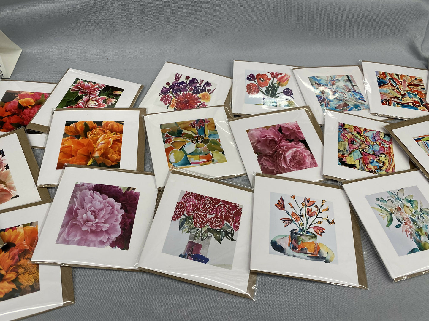 gift cards 2 sizes assorted pattern