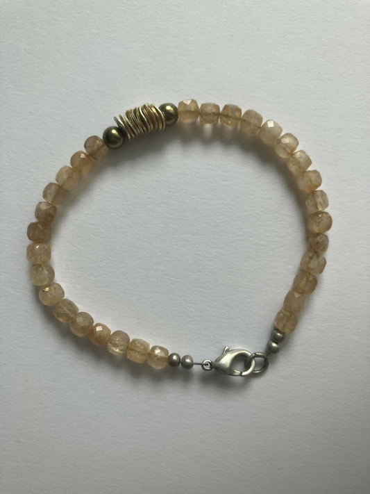 gemstone bracelet - golden rutilated quartz