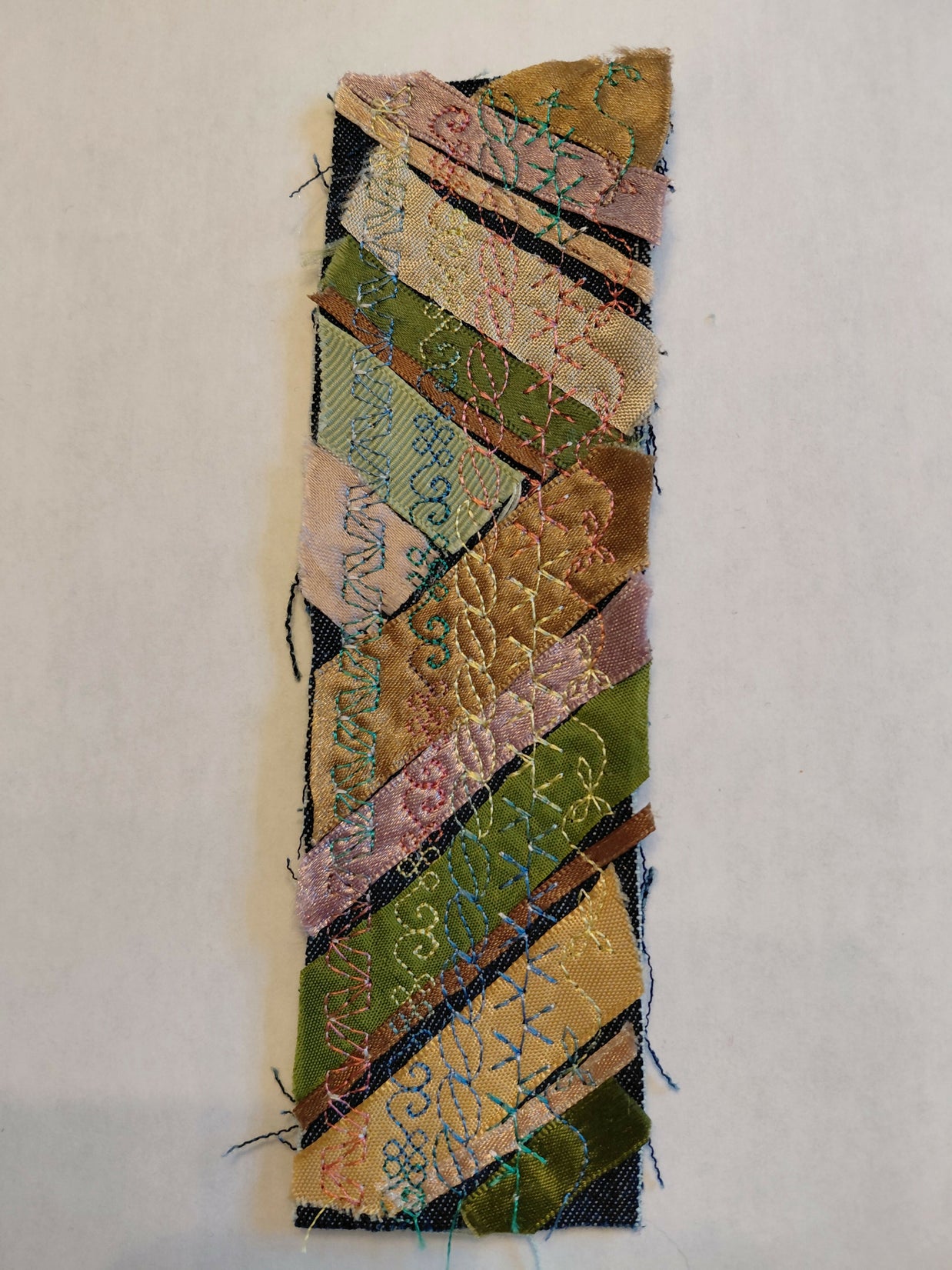 Green linear ribbon bookmark