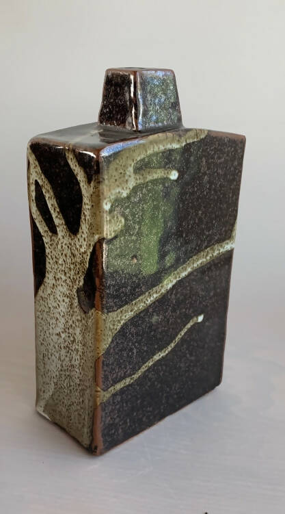 Temoku Weed Pot 8" tall