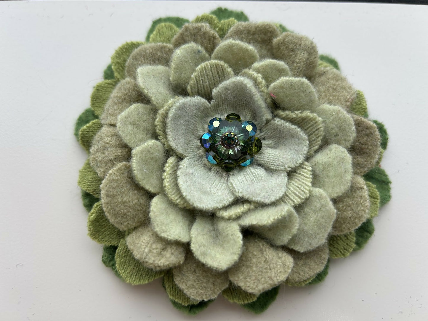 Flower Pin - Wool Brooch