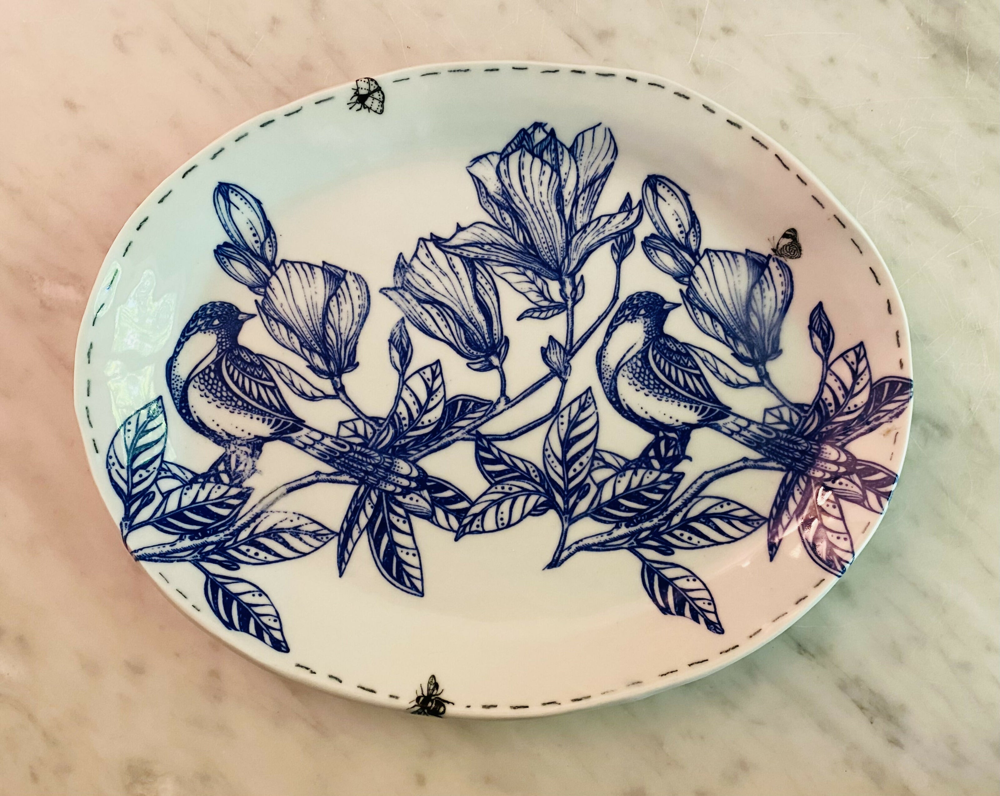 Oval Lg platter-blue birds