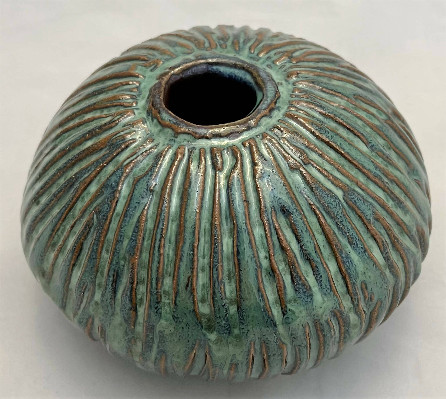 carved blue meditation bowl "Safe"