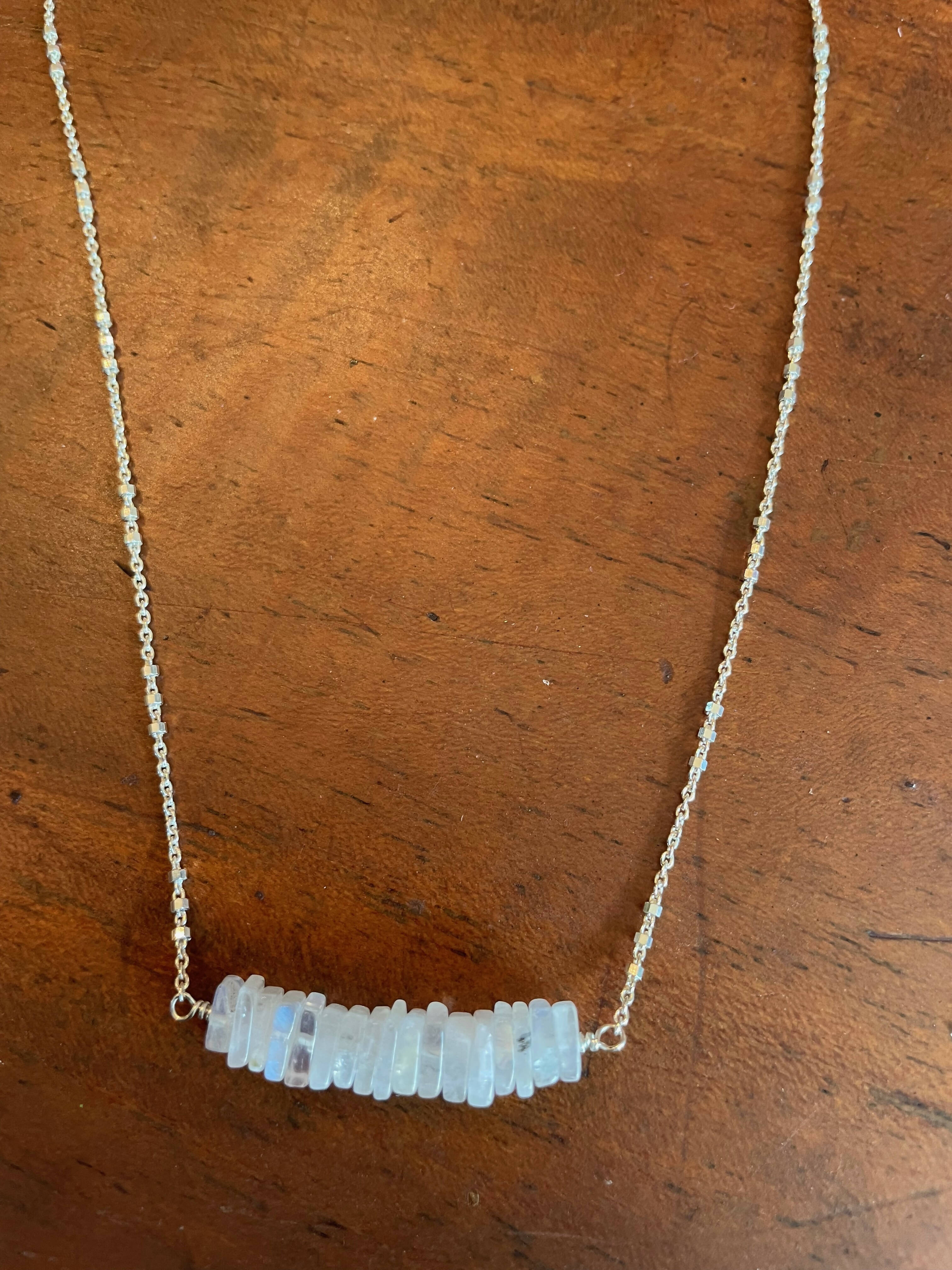 Sacred Lines Necklace Silver -SLNKS