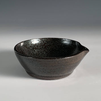 Ceramic Low Profile Pourer