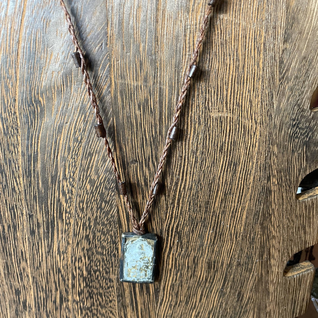 Buddhist Amulet- Bhudda meditating AMNK