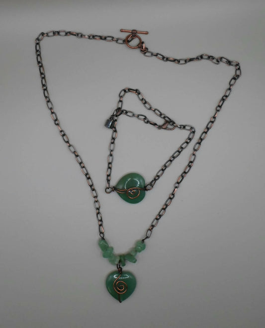 Green aventurine necklace and bracelet set