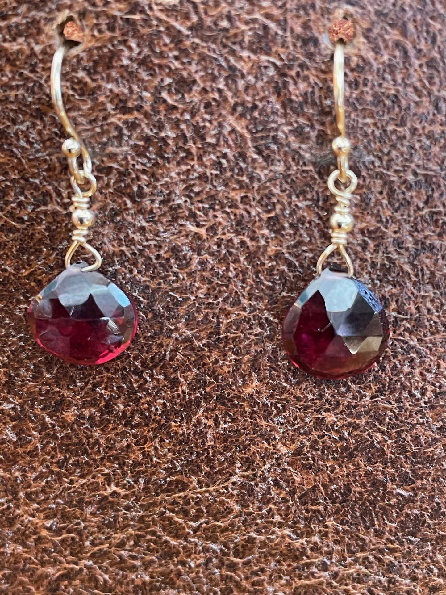 Drops of Goodness - Gemstone Earrings in gold