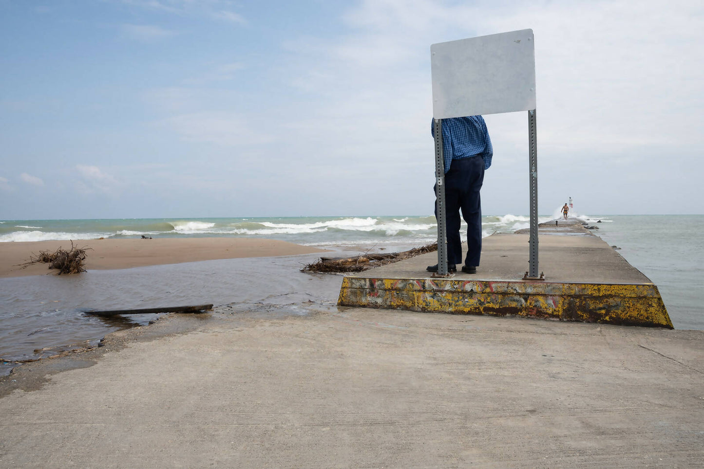 Untitled (Watching waves, Waukegan beach, 2018)