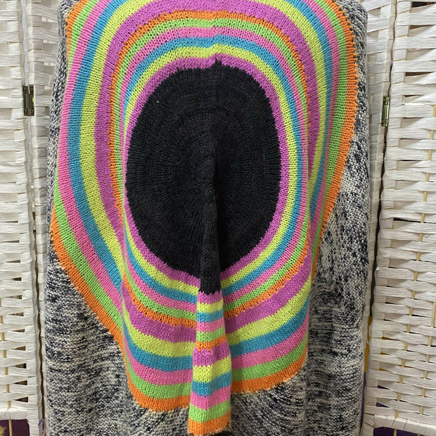 Neon “eye” shawl