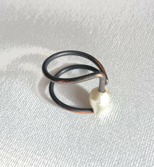 Pearl Tri Ring