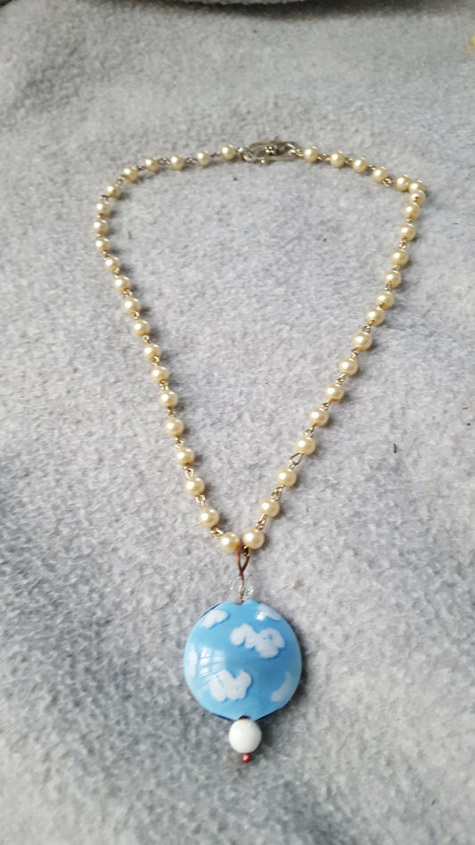 Art glass pendant on glass pearl chain,