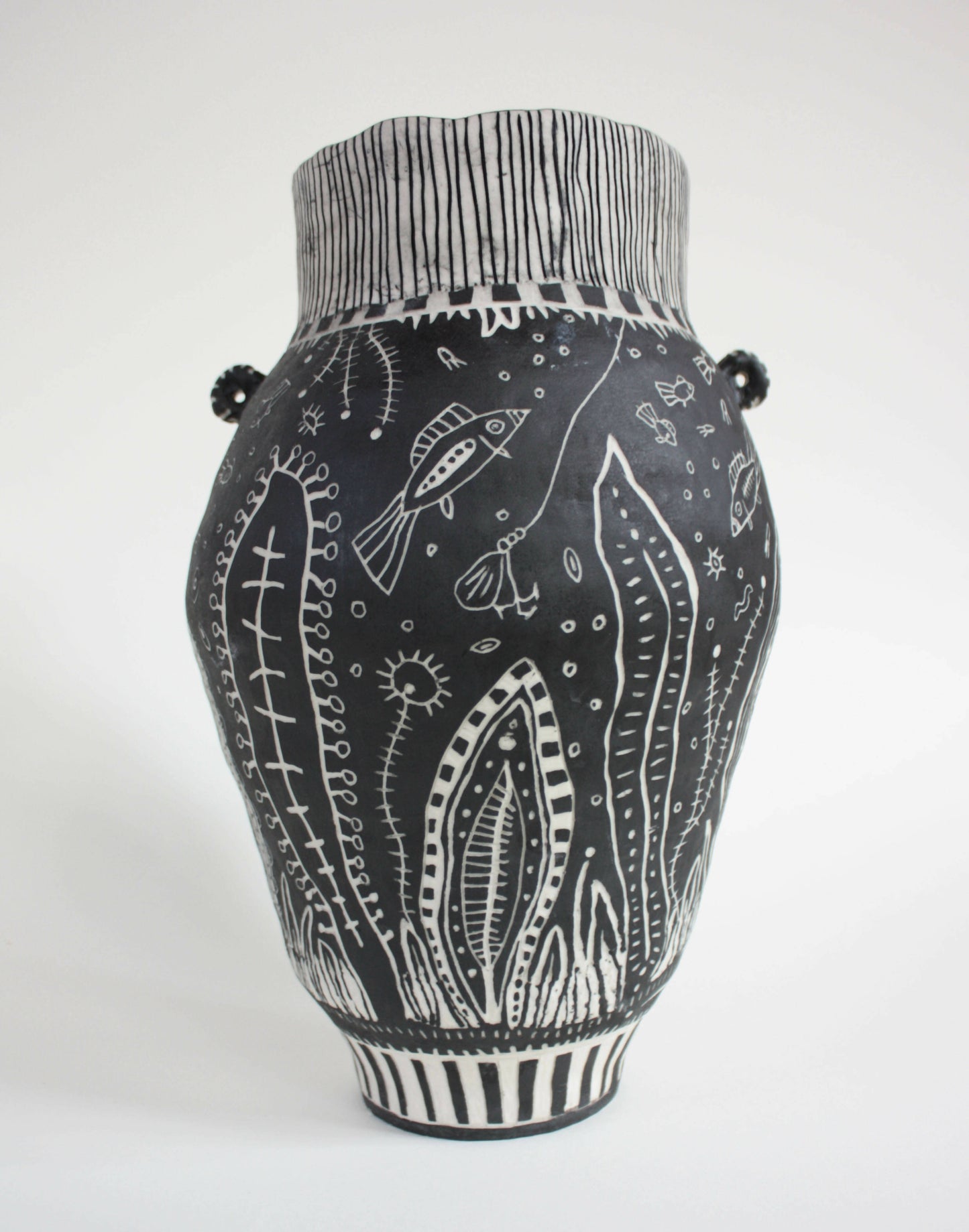 Water Life Vase (503)