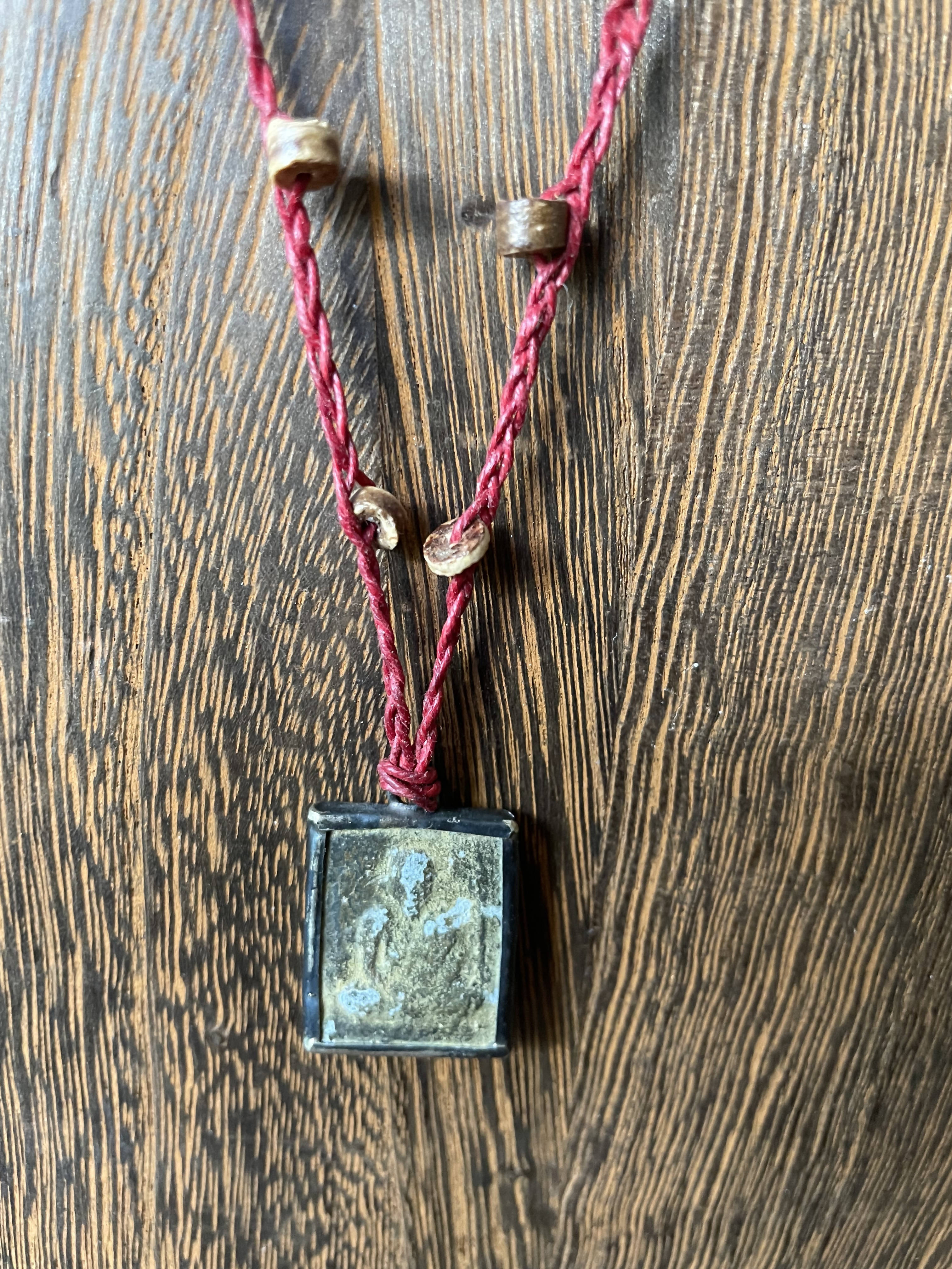 Buddhist Amulet- Bhudda meditating AMNK