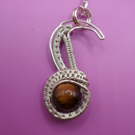 8th note pendant