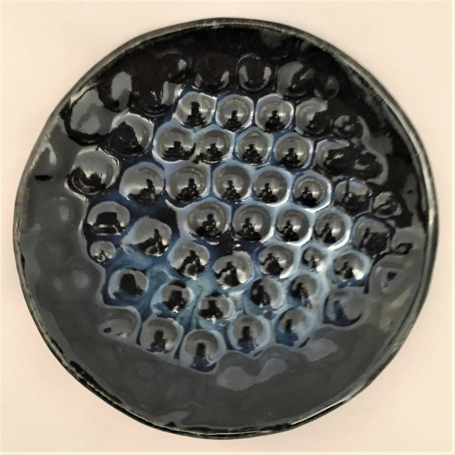 Blue bubble serving plate