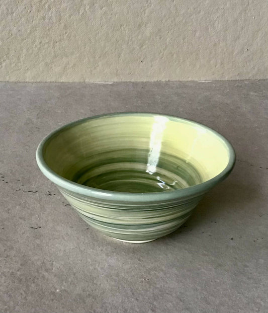 Spiral swirl bowl A